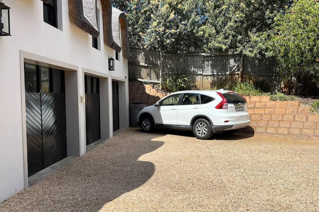 Serene, Thatched Apartment In Noordhoek, 开普敦 外观 照片