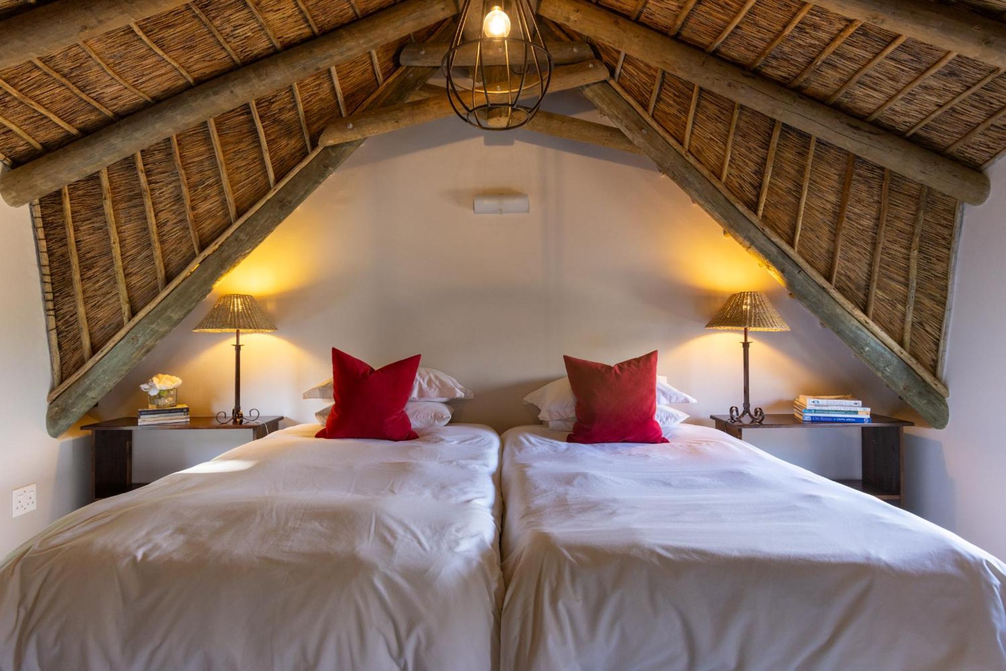 Serene, Thatched Apartment In Noordhoek, 开普敦 外观 照片
